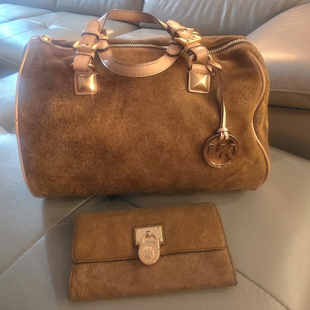 MICHAEL Michael Kors Sueded Leather Satchel Bag/Wallet Set/Gold Hardware
